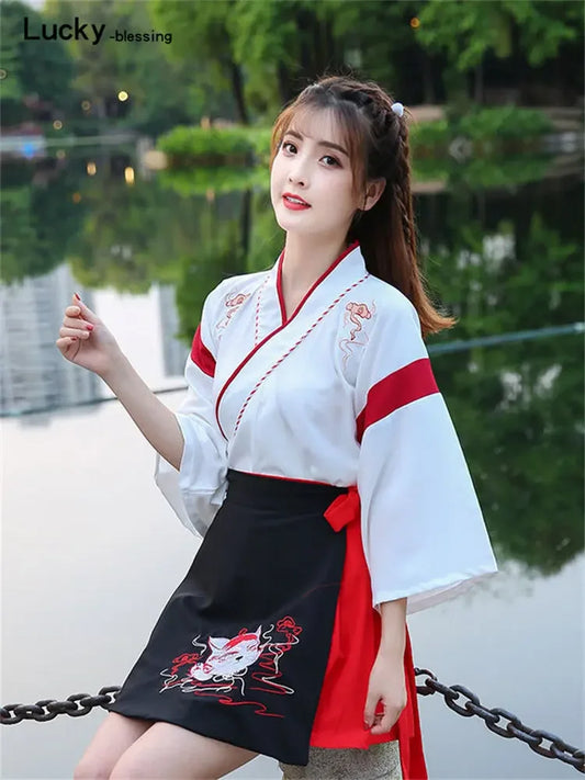 Vestido japonés estilo Kimono para mujer, falda con bordado de gato blanco y negro, ropa asiática Vintage, disfraz de fiesta Yukat, Cosplay de Anime, harajuku